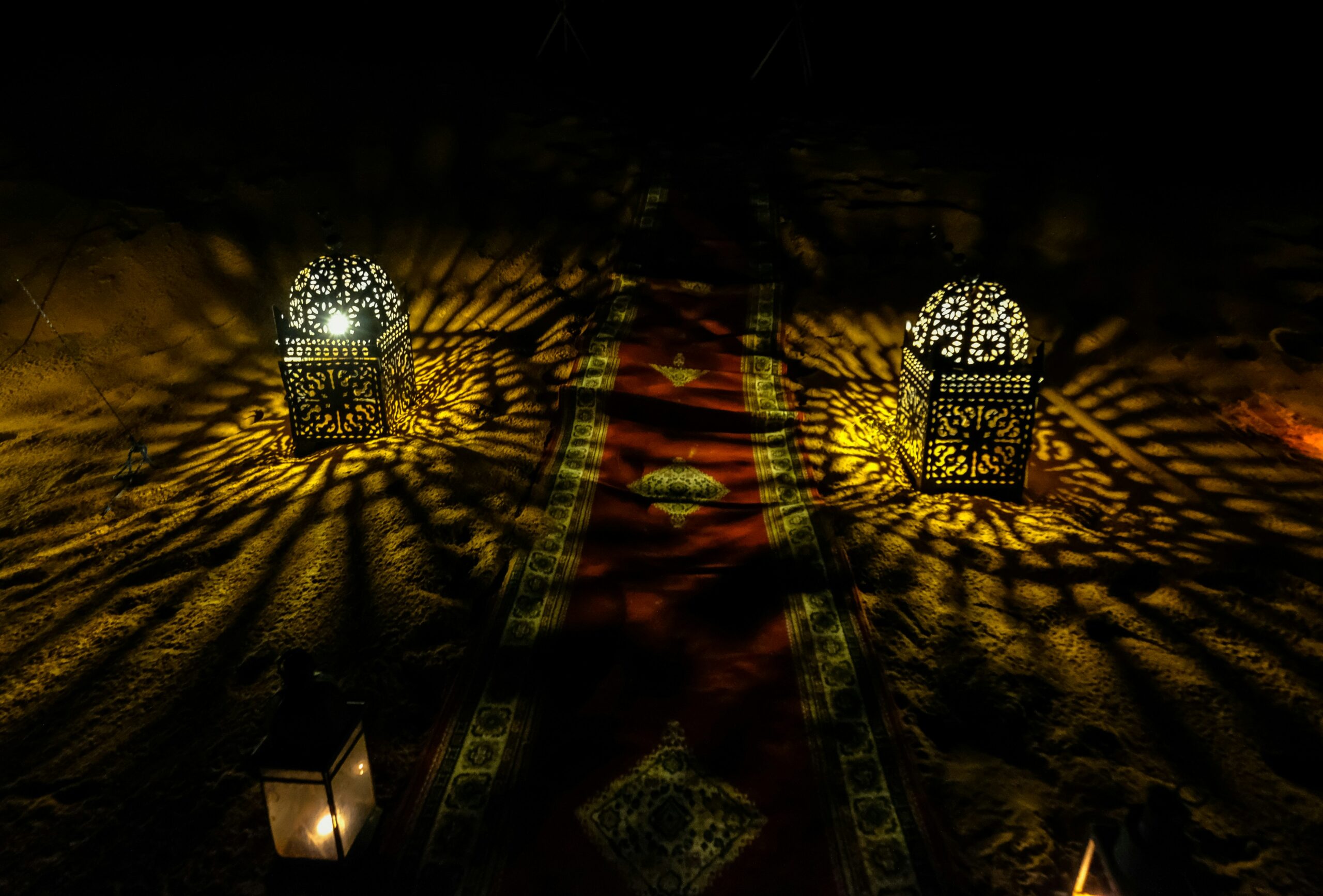 francesco ungaro am9 8vi784 unsplash